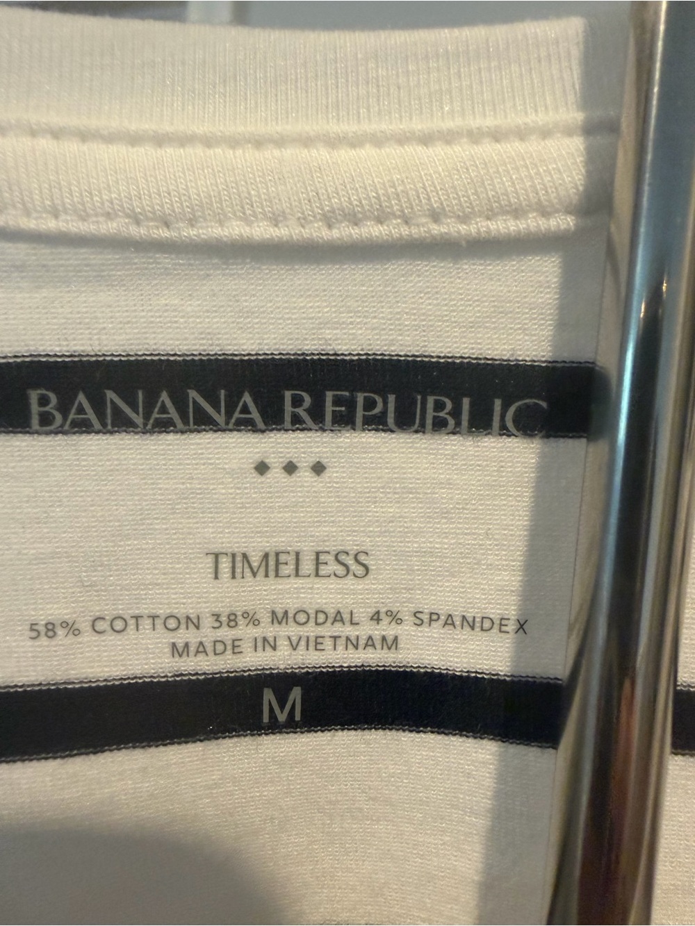Banana Republic White Tee with Black Stripe Detail - Picture 4 of 5